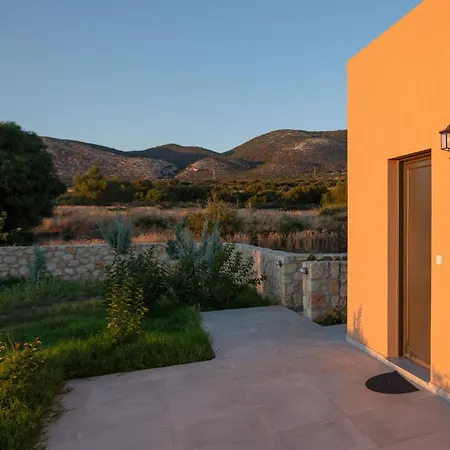 Villa Ioanna Mentoros *